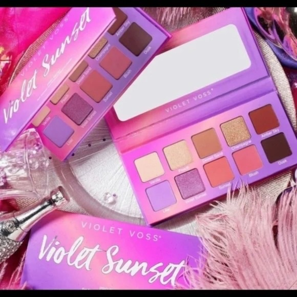 🆕 Violet Sunset Make Up Palette
Violet Voss Cosmetics - Picture 7 of 8